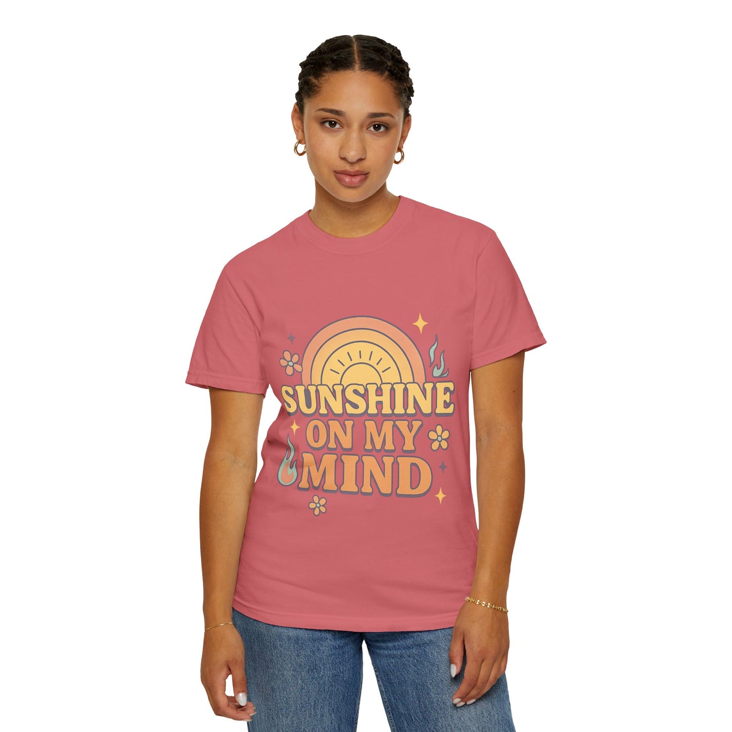 Sunshine Mind T-shirt, Unisex Vintage Tee, Perfect Gift for Summer, Relaxed Casual Wear, Gift for Friends