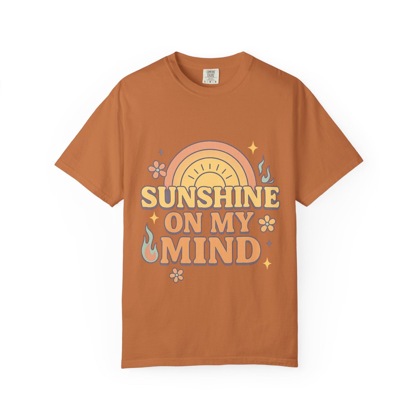 Sunshine Mind T-shirt, Unisex Vintage Tee, Perfect Gift for Summer, Relaxed Casual Wear, Gift for Friends