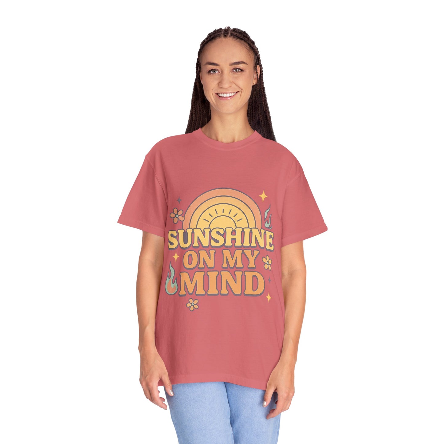 Sunshine Mind T-shirt, Unisex Vintage Tee, Perfect Gift for Summer, Relaxed Casual Wear, Gift for Friends