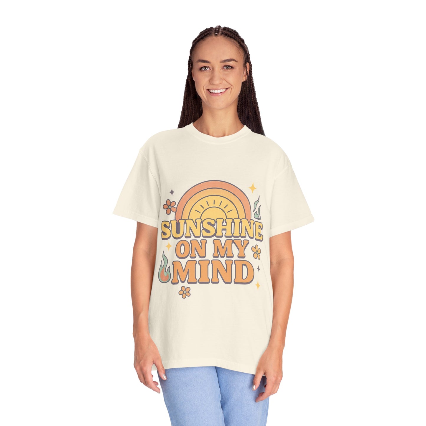 Sunshine Mind T-shirt, Unisex Vintage Tee, Perfect Gift for Summer, Relaxed Casual Wear, Gift for Friends
